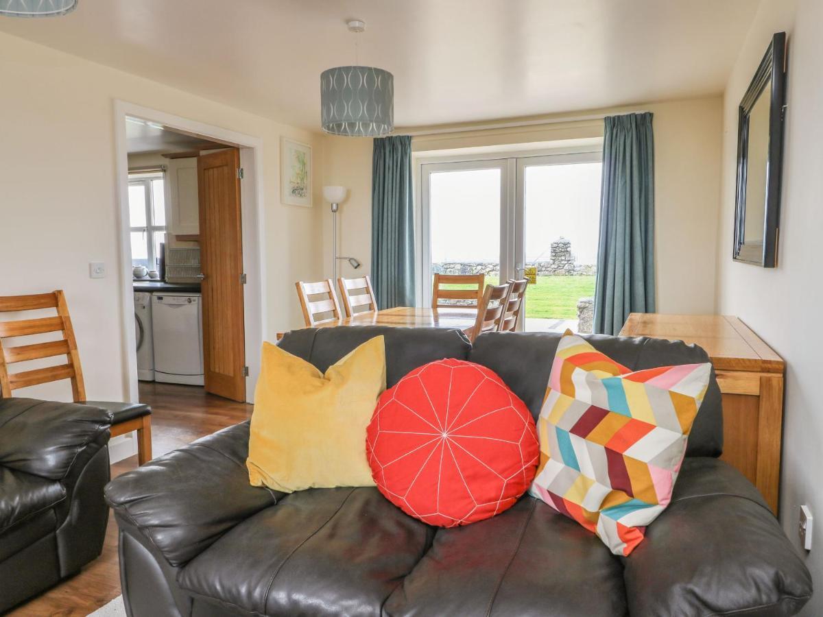 Cefn Cwmwd Cottage Llangefni Exteriör bild