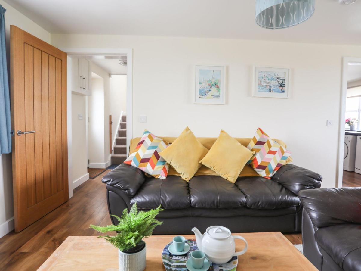 Cefn Cwmwd Cottage Llangefni Exteriör bild