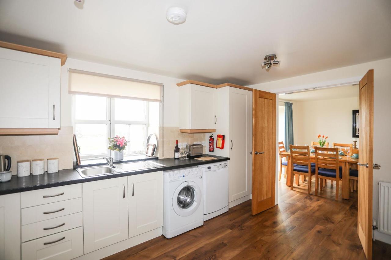 Cefn Cwmwd Cottage Llangefni Exteriör bild